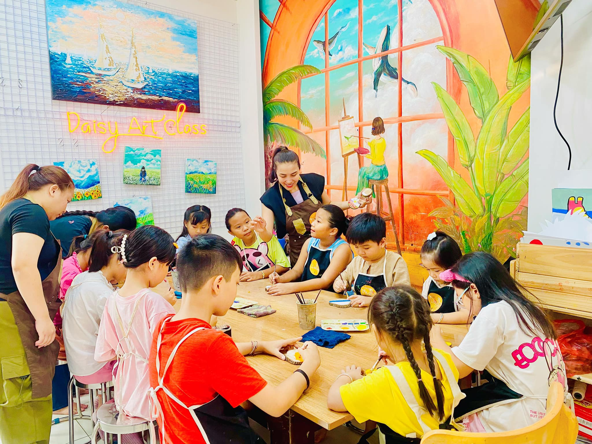 So Sánh Các Trung Tâm Dạy Vẽ Trẻ Em Uy Tín Tại Phường Xóm Chiếu, TP HCM