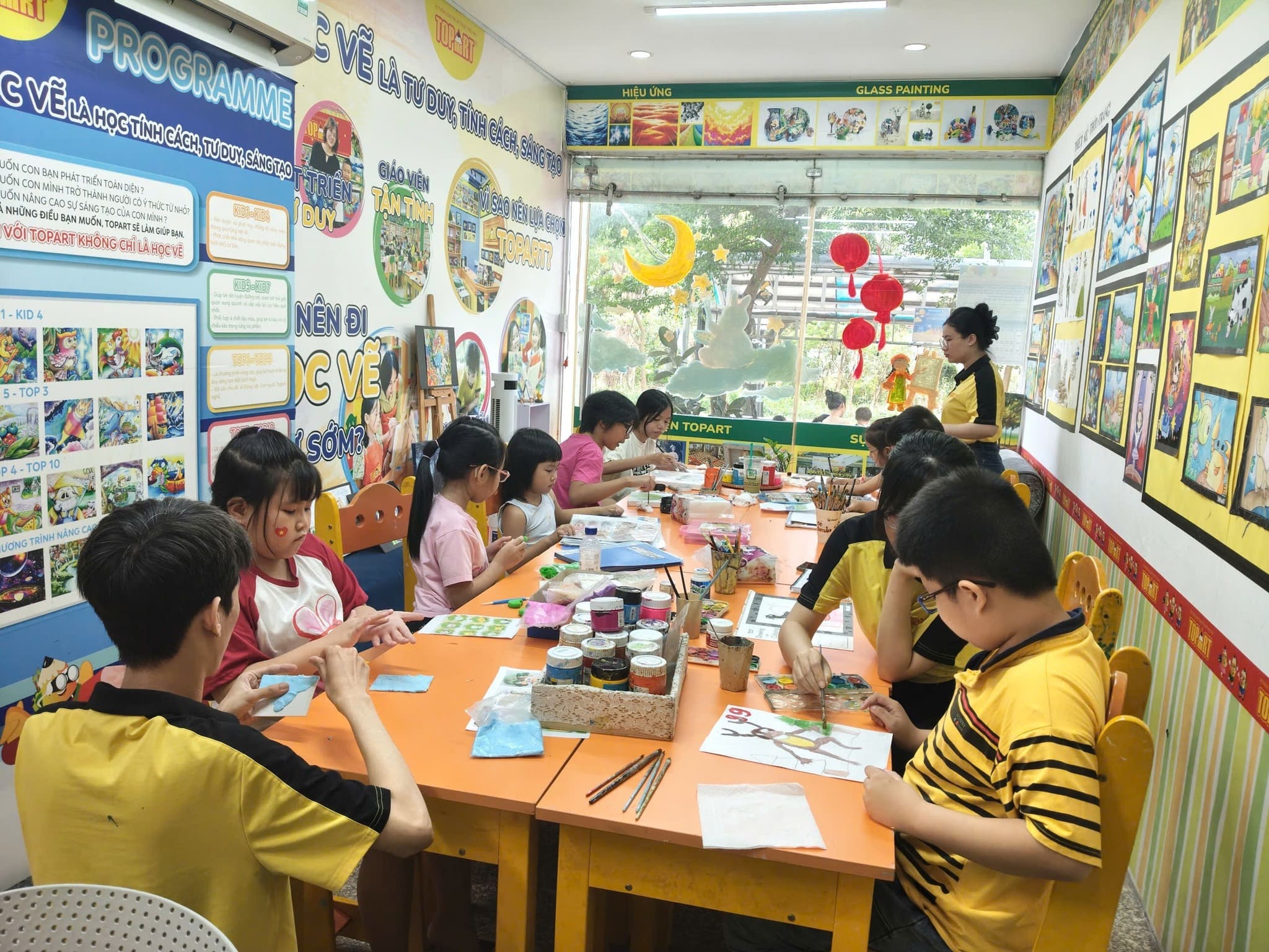 Khơi dậy cảm hứng nghệ thuật – Những lựa chọn Học vẽ chất lượng ở xã Nhà Bè